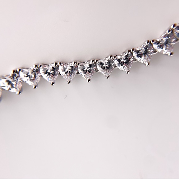Silver Toned Heart Shaped Cubic Zirconia Tennis Necklace. 22 Inches. - Picture 12 of 13